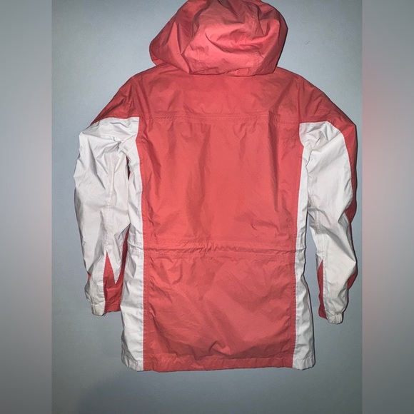 Columbia women’s Omni tech Arcadia II hooded Rain Jacket small coral white fleec - Picture 2 of 7